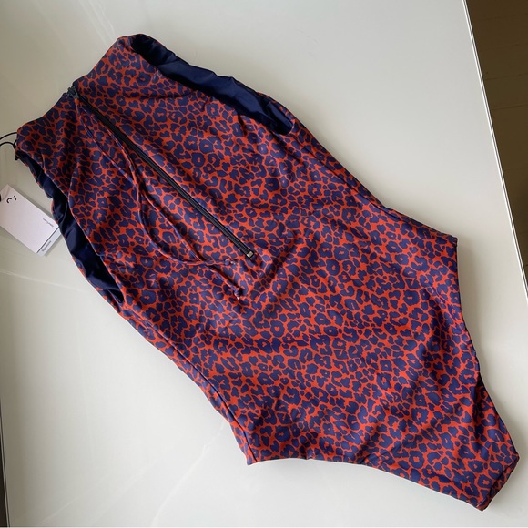 Oy Surf Apparel One Piece Surf Suit “Blay” - Cool Cat Print - Size Small - Picture 7 of 14